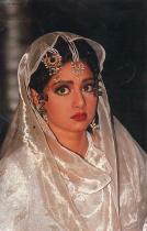 Продажа открыток с индийскими актёрами