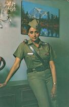 Продажа открыток с индийскими актёрами