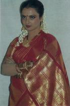 Продажа открыток с индийскими актёрами